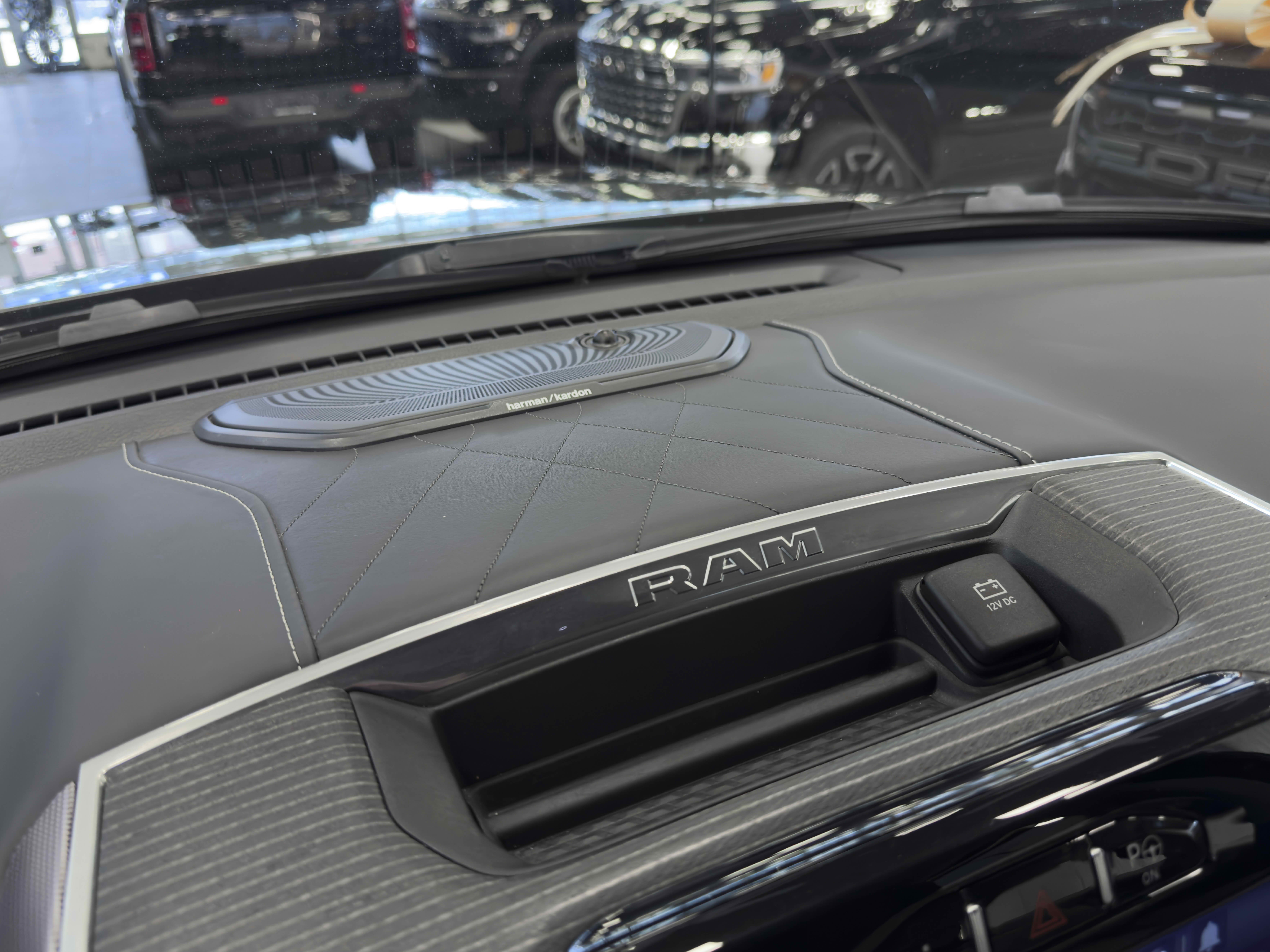 RAM 1500 Limited / Лимитед 2022г.в. с Юбилейным салоном - автосалон ...