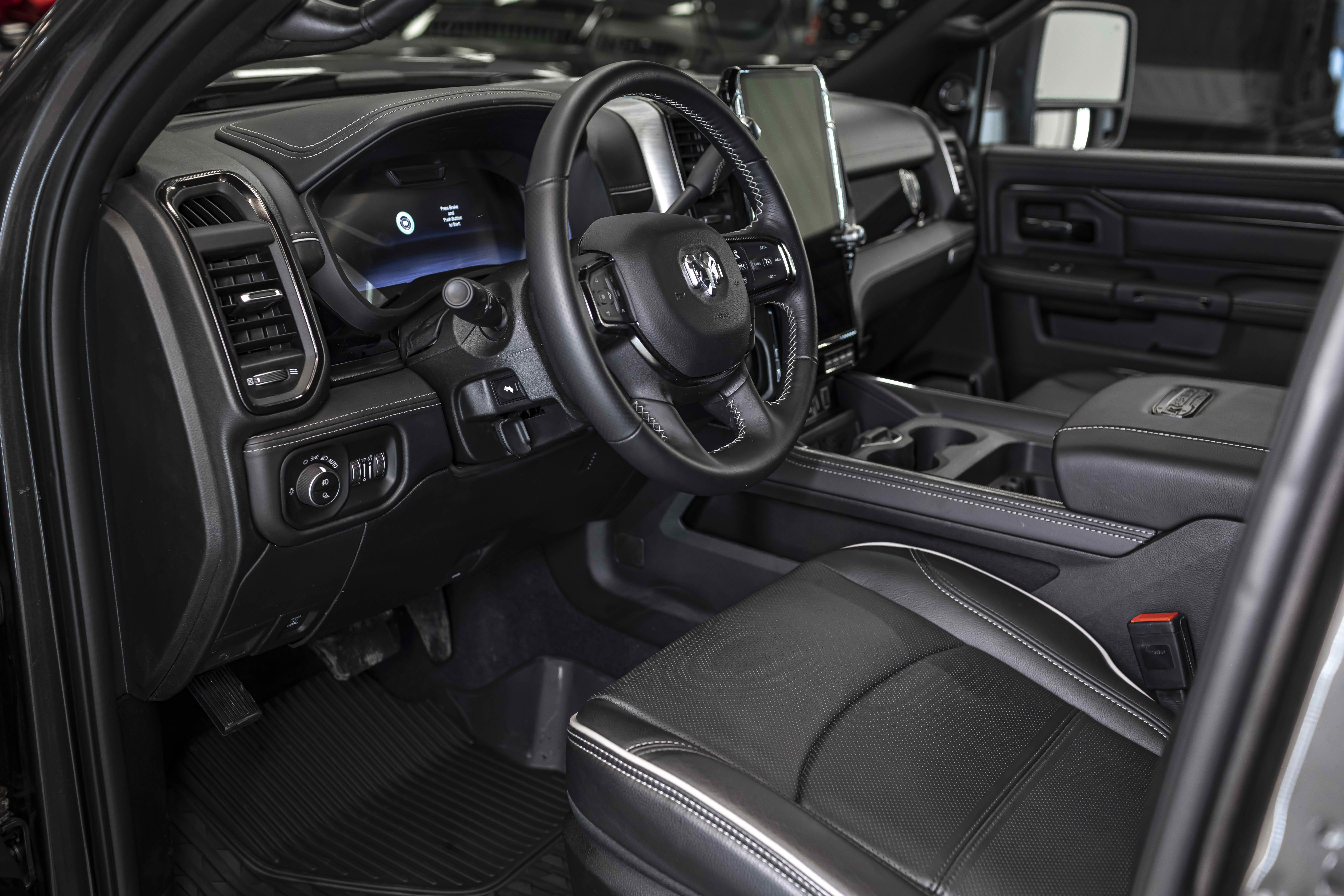 RAM 2500 Rebel / Мятежник с НДС - автосалон Ramtruck в Москве